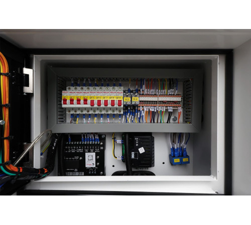 Дизельный генератор Optimat IQ44000 CUBE, 44 кВт