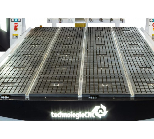 Фрезерний верстат з ЧПК TechnologieCNC 1325 INDUSTRY 2.0 ATC 1300x2500мм, 9кВт, 400В + насос Becker KVT 3.140