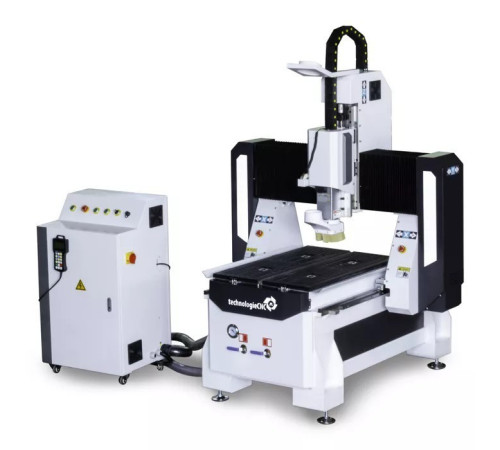Фрезерный станок с ЧПУ TechnologieCNC 6090 INDUSTRY 2.0 с вакуумным насосом Becker KVT 3.140, 400 В, 6 кВт, 600x900