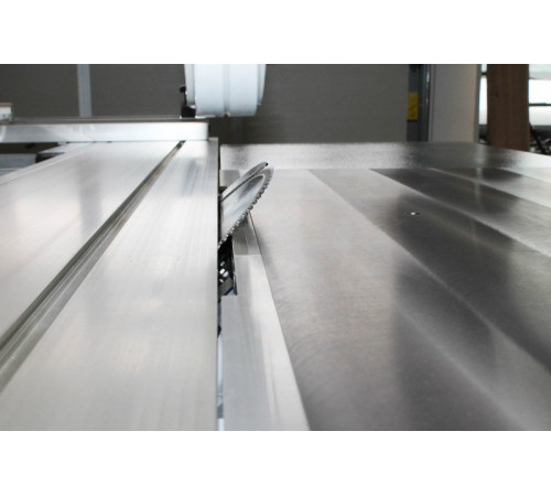 Форматная пила с подрезчиком Altendorf WA 8TE