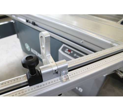 Форматная пила с подрезчиком Altendorf WA 8TE
