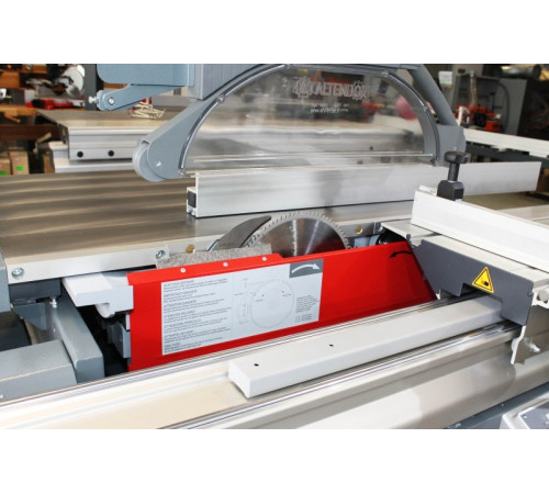 Форматная пила с подрезчиком Altendorf WA 8TE