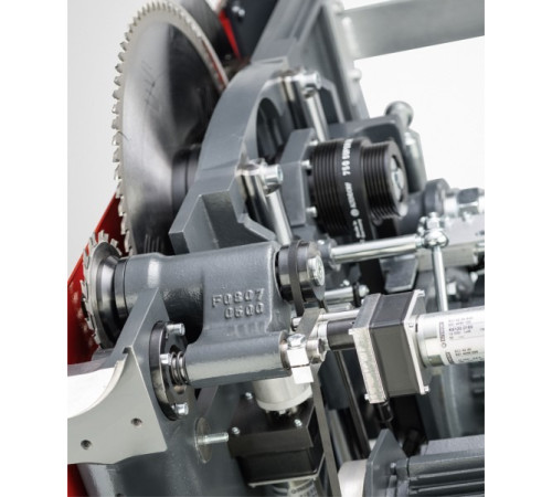 Раскатной циркуляр с подвижным столом Altendorf F45 ProDrive