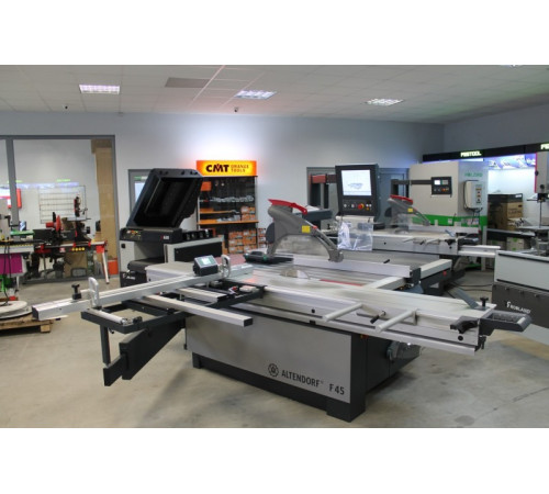 Форматно-розкрійний верстат з електронним керуванням Altendorf F45 Elmo Drive