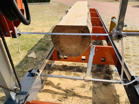 Сравнение Ленточных Пилорам: OPTIMAT TMC 790S против HOLZMANN BBS350